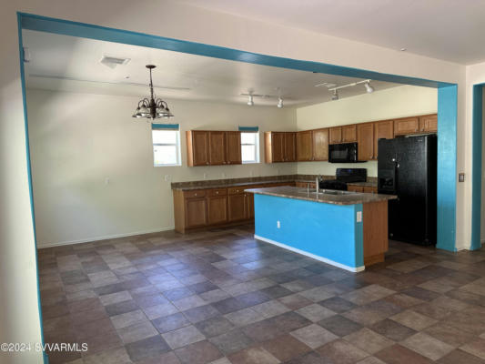 634 KING COPPER RD, CLARKDALE, AZ 86324, photo 5 of 37